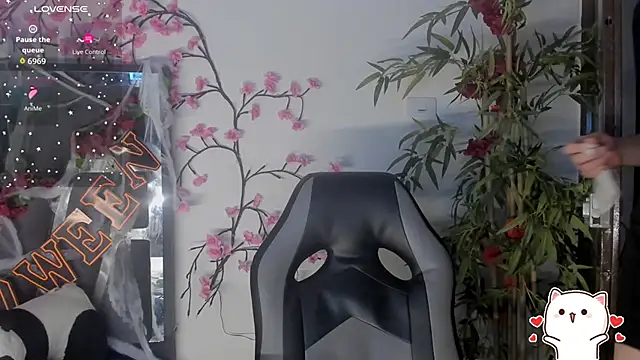 Snapshot of Black_Rose2 chatting on October 2025 12:06:01 PM Black Rose2 online show from October 2025 12:06:01 PM