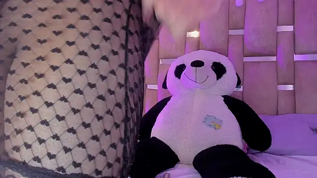 Snapshot of Black_Rose2 chatting on December 2025 11:27:02 AM Black Rose2 online show from December 2025 11:27:02 AM