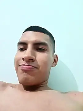 Snapshot of Rogersmit2 chatting on December 2024 03:14:02 AM Rogersmit2 online show from December 2024 03:14:02 AM