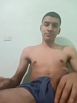 Snapshot of Rogersmit2 chatting on December 2024 09:00:02 PM Rogersmit2 online show from December 2024 09:00:02 PM