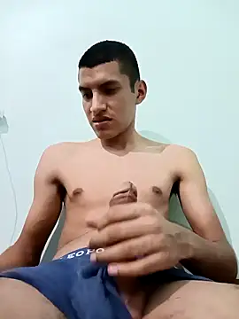 Snapshot of Rogersmit2 chatting on February 2025 09:49:01 PM Rogersmit2 online show from February 2025 09:49:01 PM