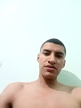 Snapshot of Rogersmit2 chatting on October 2025 03:51:02 AM Rogersmit2 online show from October 2025 03:51:02 AM