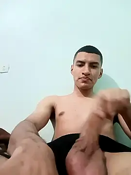 Snapshot of Rogersmit2 chatting on November 2025 04:40:01 PM Rogersmit2 online show from November 2025 04:40:01 PM