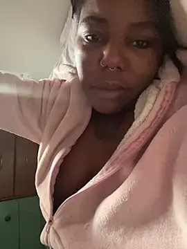 Snapshot of Goddess_Nafeesha chatting on November 2025 04:17:02 PM Goddess Nafeesha online show from November 2025 04:17:02 PM