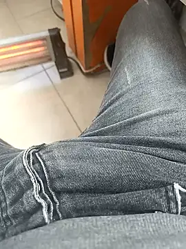 Snapshot of fatih1111 chatting on February 2025 02:04:01 PM fatih1111 online show from February 2025 02:04:01 PM