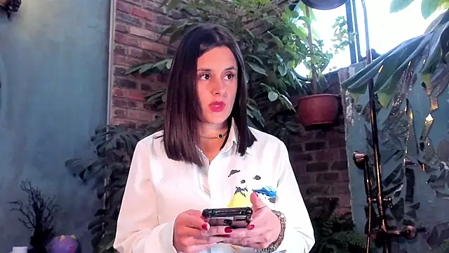 Alice milf  online show from March 2025 11:41:01 AM