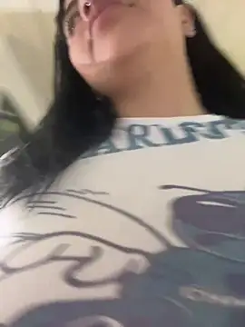  luna torres online show from March 2026 01:03:01 PM