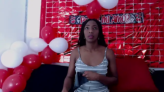 Snapshot of tiffany_gomez9 chatting on February 2025 10:21:02 PM tiffany gomez9 online show from February 2025 10:21:02 PM