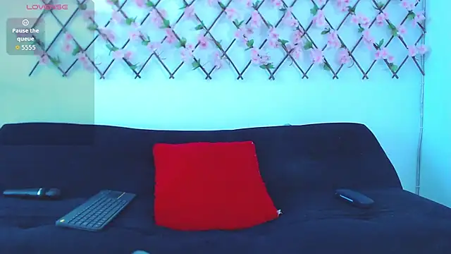 Snapshot of tiffany_gomez9 chatting on November 2025 02:06:02 PM tiffany gomez9 online show from November 2025 02:06:02 PM