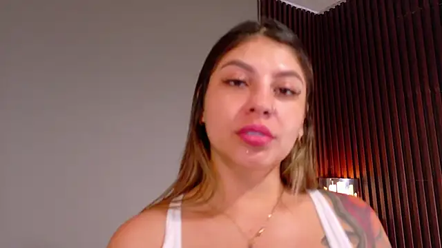 kaia cooper4 online show from January 2025 01:30:01 PM