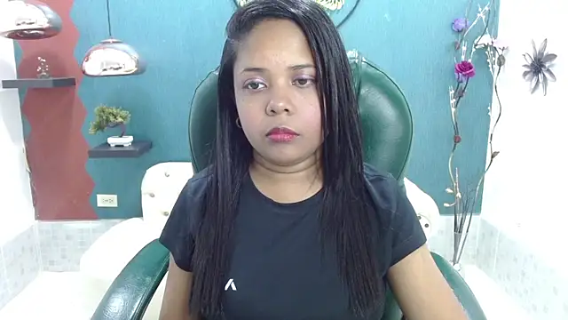 Snapshot of Melikasweetz chatting on January 2025 12:48:01 PM Melikasweetz online show from January 2025 12:48:01 PM