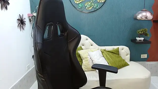 Snapshot of Melikasweetz chatting on March 2025 11:44:02 AM Melikasweetz online show from March 2025 11:44:02 AM