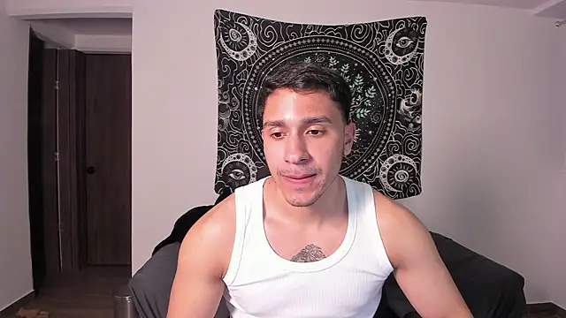 JayMarcos  online show from January 2025 12:31:02 AM