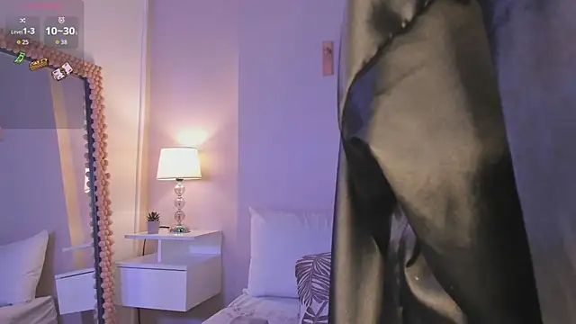 Snapshot of VictoriaNoah_ chatting on January 2026 07:50:02 PM VictoriaNoah online show from January 2026 07:50:02 PM