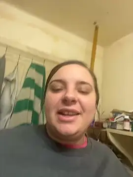 lairarose online show from December 2024 05:04:02 PM