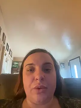 lairarose online show from December 2024 06:53:02 PM