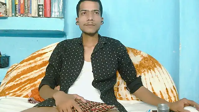 Alex Suman25 online show from March 2026 01:51:01 PM