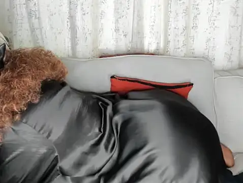 Snapshot of Mamii_water chatting on December 2025 08:08:01 AM Mamii water online show from December 2025 08:08:01 AM