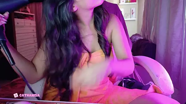 AllisonCatUwU online show from October 2025 04:35:01 PM