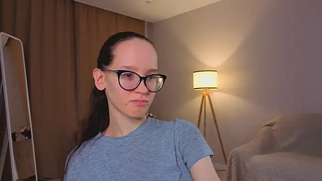 BettyBrowni online show from February 2026 04:06:02 PM