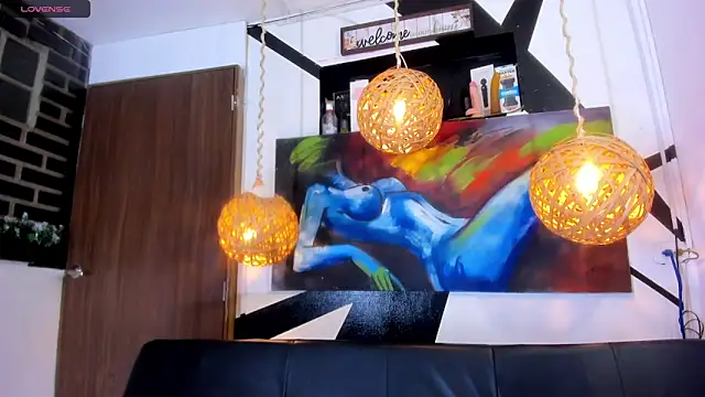 victoria aleia  online show from November 2025 09:14:02 PM