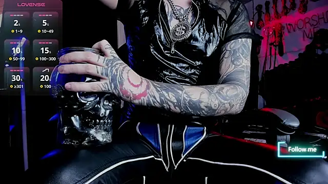 allanhurtss online show from October 2025 03:18:01 PM