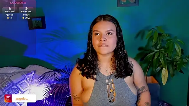 Snapshot of Anne_Babb chatting on September 2025 12:03:02 AM Anne Babb online show from September 2025 12:03:02 AM