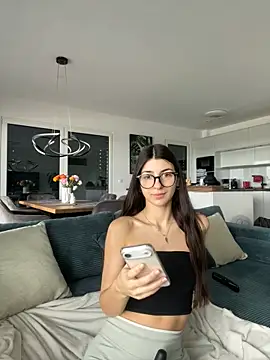 Wildberry  online show from March 2026 08:20:01 AM