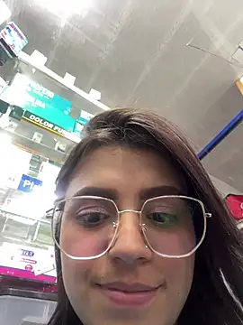 Sweett Mollyy online show from July 2026 11:01:02 PM