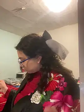 Lucrecia 33 online show from February 2026 01:10:02 AM