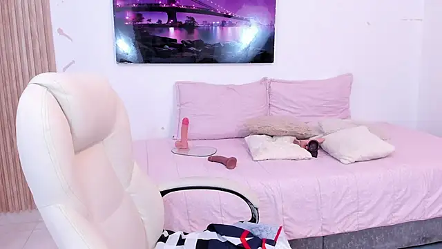  Lakshmi hotx online show from November 2025 07:03:02 PM