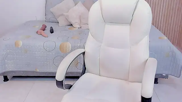  Lakshmi hotx online show from November 2025 07:23:02 PM