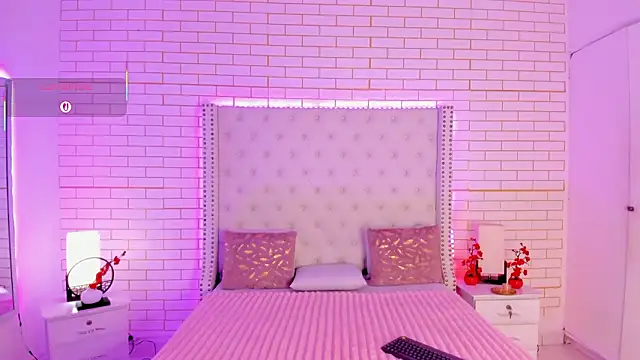 Coco Balenciaga  online show from March 2026 11:36:01 AM