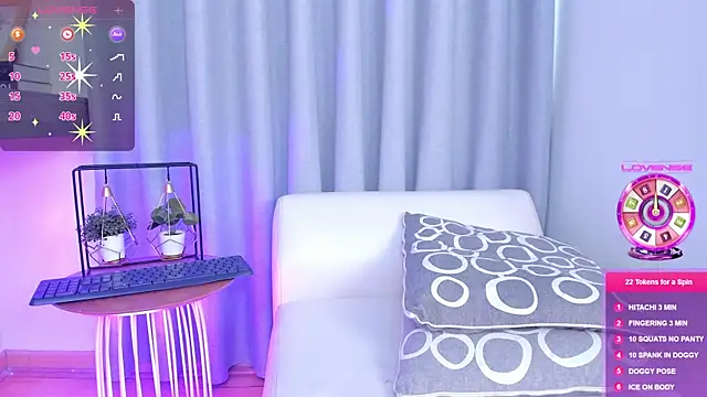 Lucyortiz  online show from December 2024 09:39:02 PM