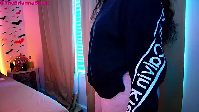 BriannaBrave online show from October 2025 03:56:02 PM