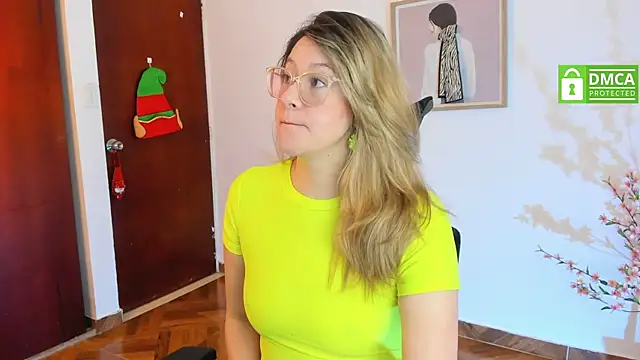 Snapshot of Chanelll_Taylorr_ chatting on January 2025 01:04:02 PM Chanelll Taylorr online show from January 2025 01:04:02 PM