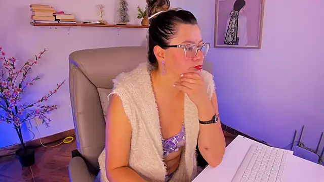 Snapshot of Chanelll_Taylorr_ chatting on July 2026 09:12:02 AM Chanelll Taylorr online show from July 2026 09:12:02 AM