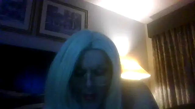 Snapshot of SassyCrystal77 chatting on March 2026 10:52:01 AM SassyCrystal77 online show from March 2026 10:52:01 AM