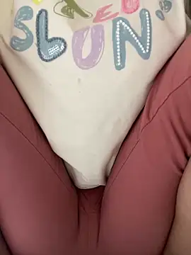 Milk Mom99 online show from March 2026 06:28:02 AM