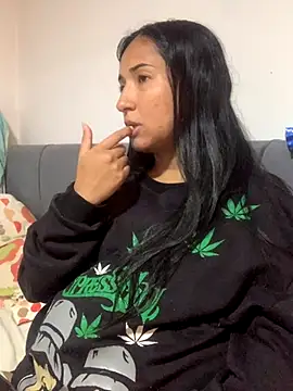 luna asss online show from October 2025 02:18:02 PM