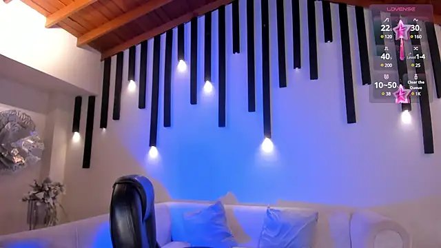 SamanthaKlein  online show from December 2024 09:55:02 AM