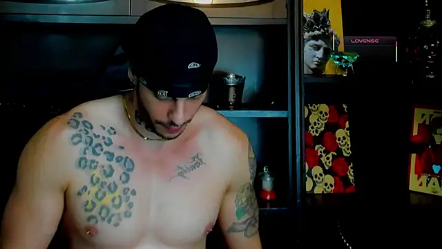 RickG Oficial online show from November 2025 02:03:02 AM