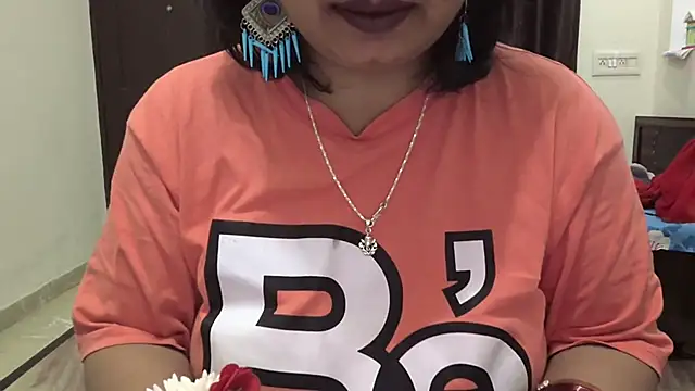 Snapshot of Gulaboo_bhabi chatting on March 2025 10:36:02 PM Gulaboo bhabi online show from March 2025 10:36:02 PM