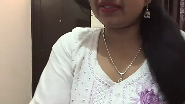 Snapshot of Gulaboo_bhabi chatting on March 2025 05:16:01 AM Gulaboo bhabi online show from March 2025 05:16:01 AM