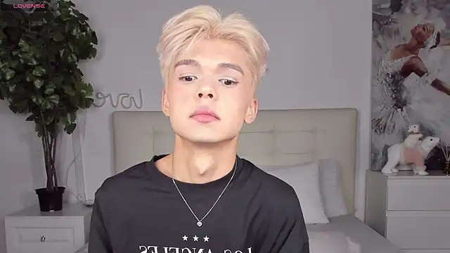 Felix Rey online show from December 2025 06:46:02 PM