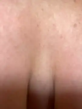 Snapshot of Sweet___Emily chatting on March 2025 05:53:02 AM Sweet Emily online show from March 2025 05:53:02 AM