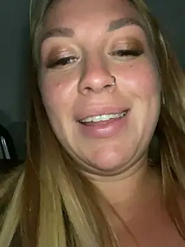 Snapshot of Sweet___Emily chatting on March 2025 05:39:01 PM Sweet Emily online show from March 2025 05:39:01 PM