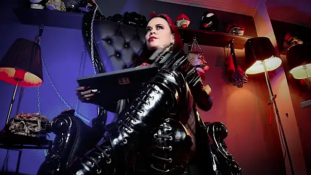 MorganaCrowley online show from February 2026 12:42:02 PM