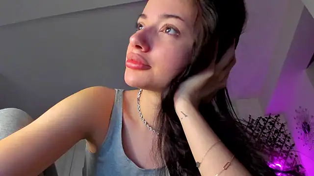 IreneVON online show from January 2025 04:58:01 AM