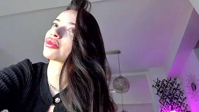 IreneVON online show from February 2025 06:00:01 AM